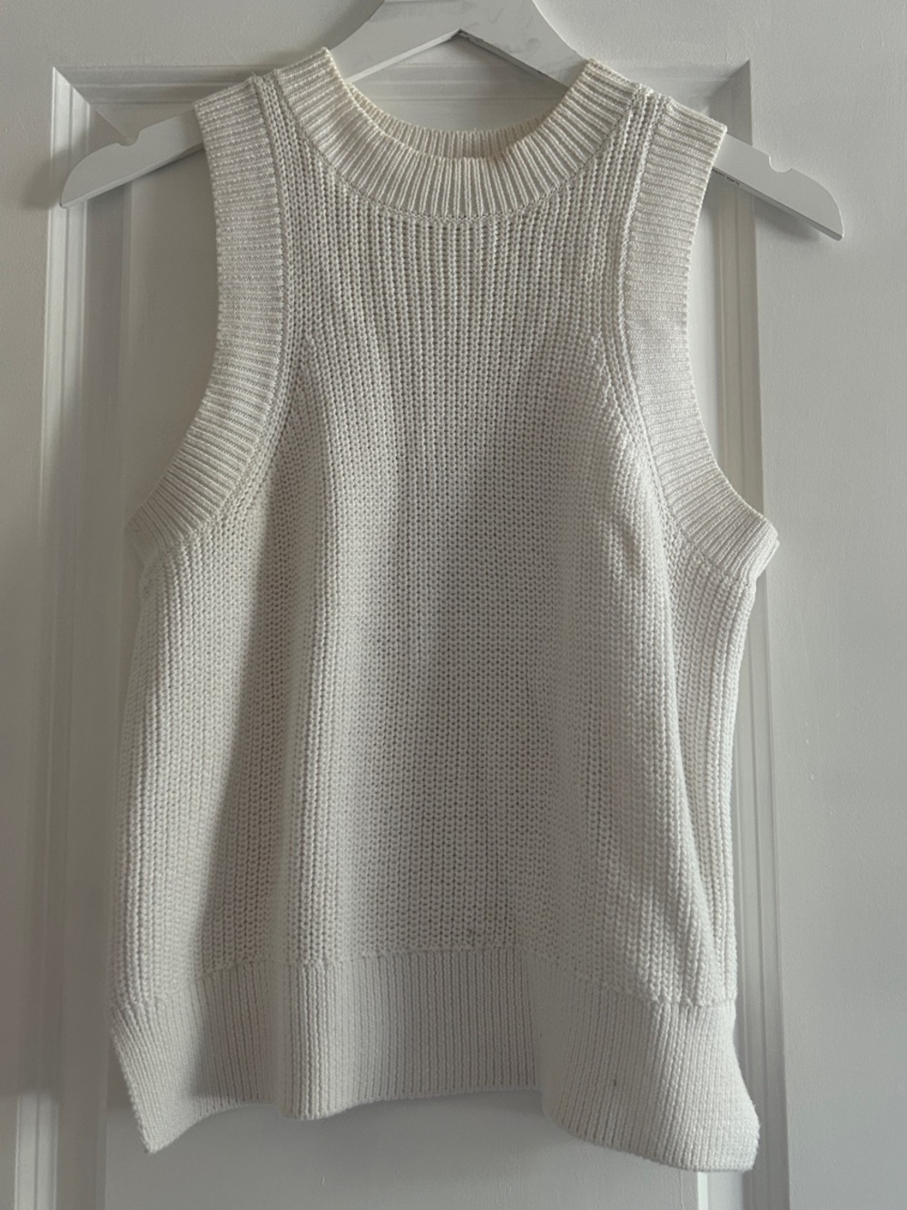 525 America White Knit Sleeveless Tank